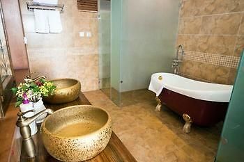 Lijiang Banshan Yunfu Boutique Hostel Εξωτερικό φωτογραφία