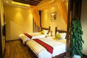 Lijiang Banshan Yunfu Boutique Hostel Εξωτερικό φωτογραφία